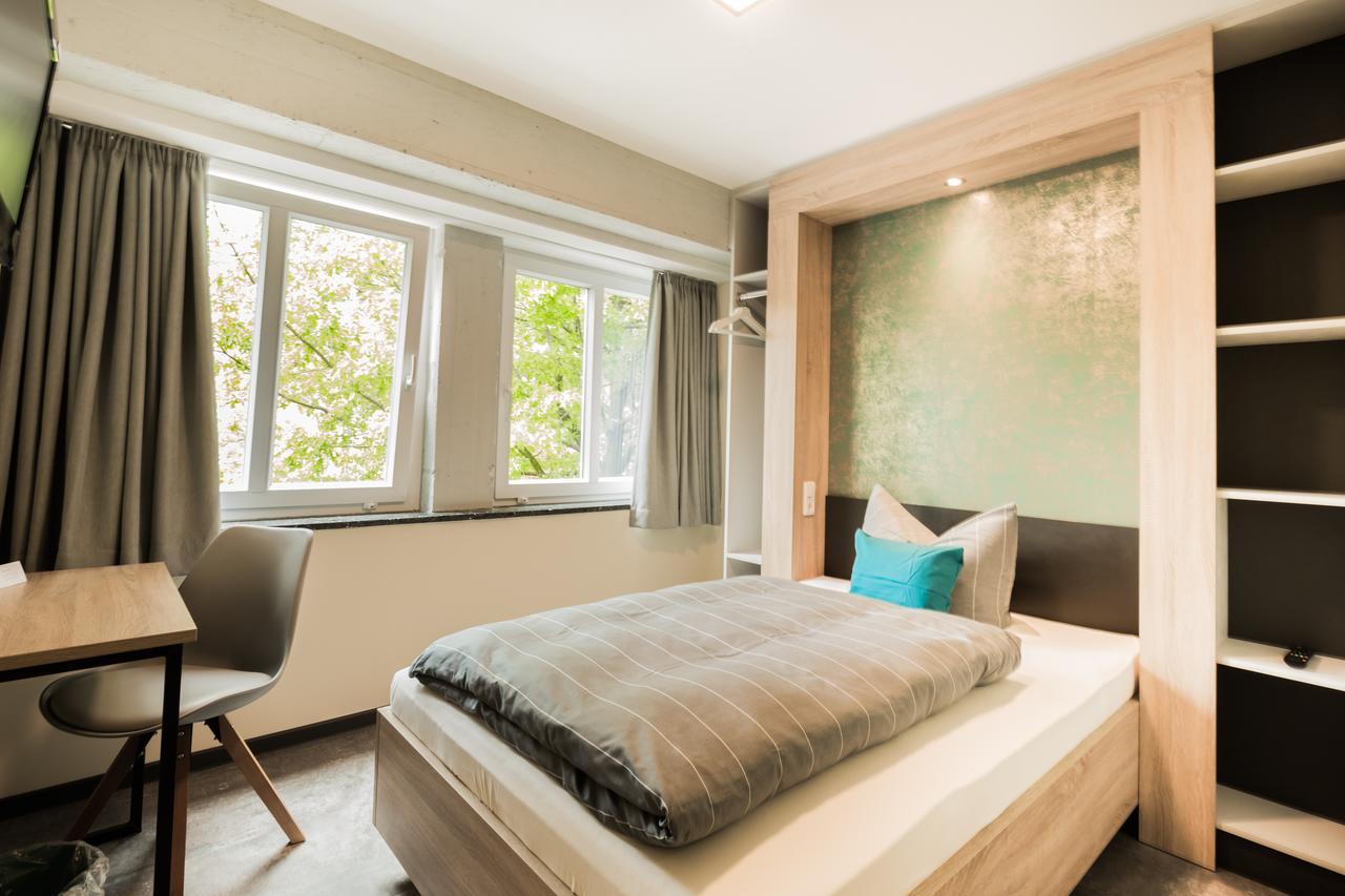 Hotel Dh -Deutsches Haus- Emden Luaran gambar